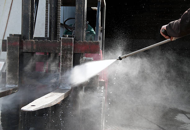 Best Factory Floor Cleaning  in Paramount, CA